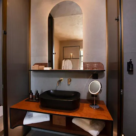Hotel Nearchou Boutique 5*