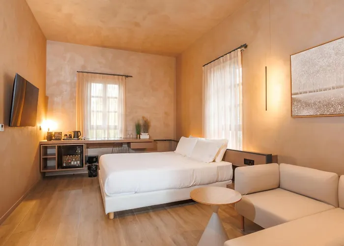 Nearchou Boutique מלון חאניה